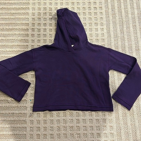 Niyama Sol Tops - Niyama Sol Purple Cropped Long Sleeve Sweatshirt
